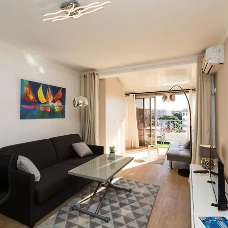 Beautiful Modern And Bright Studio Appartement *